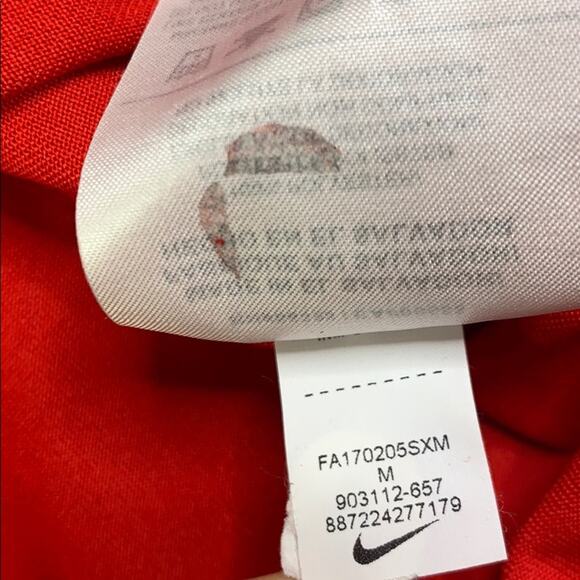 NWOT Nike Dri-Fit Lifetime Academy Red Scoop Neck Short Sleeve T-Shirt - Picture 7 of 9